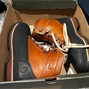 Timberland Men’s Hommes (worn once)